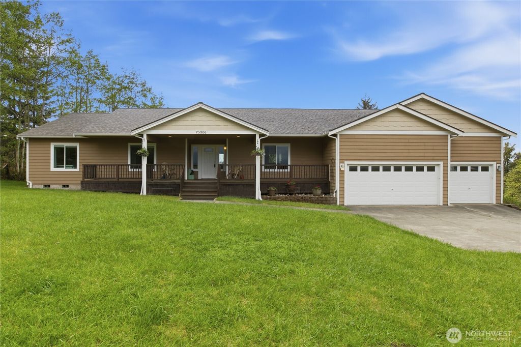 Photo of 25906 272nd Avenue SE, Ravensdale, WA 98051 (MLS # 2511467)