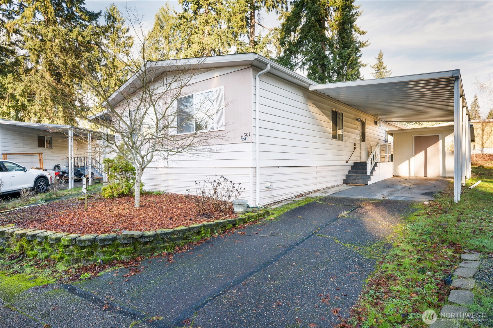 11301 126th Street E 241