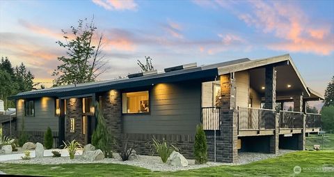 3004 13th Street SW Puyallup WA 98373