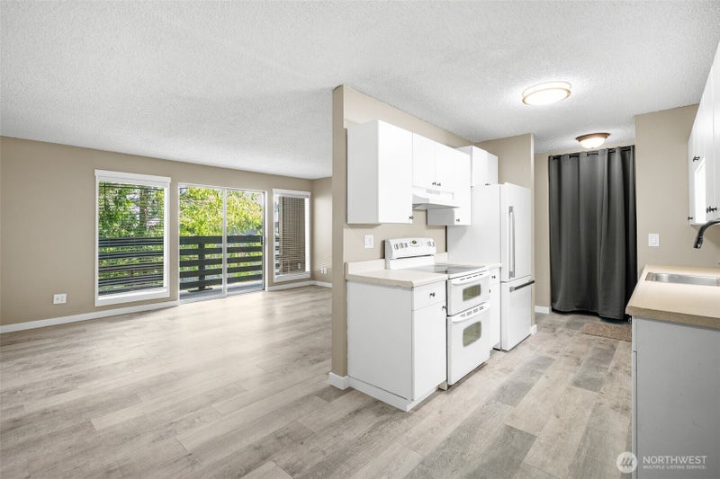 10459 Des Moines Memorial Dr S 303
