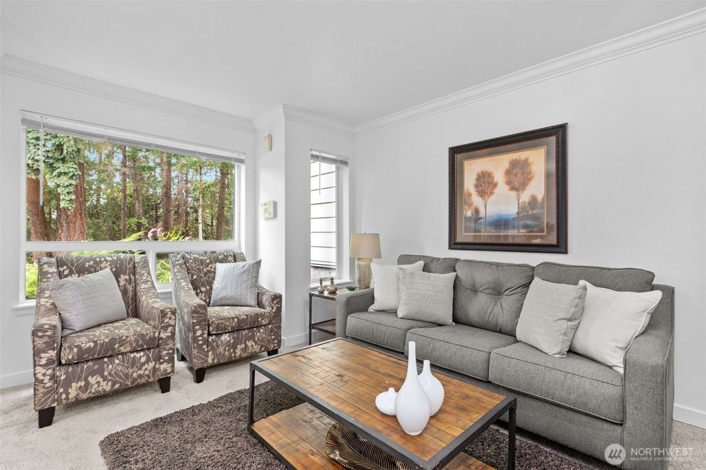 Photo of 31500 33rd Place SW #B102, Federal Way, WA 98023 (MLS # 2426736)