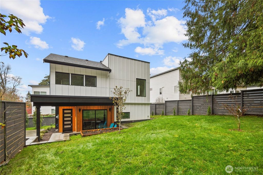 Photo of 9692 51st Avenue S, Seattle, WA 98118 (MLS # 2485532)