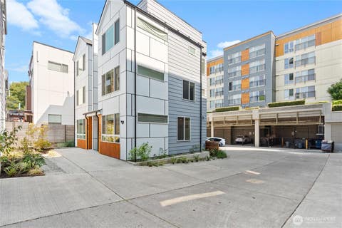 Photo of 4540 40th Avenue SW, Seattle, WA 98116 (MLS # 2572346)