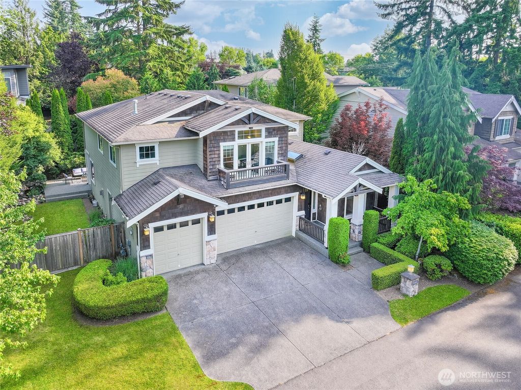 Photo of 8010 122nd Ave Ave NE, Kirkland, WA 98033 (MLS # 2397912)