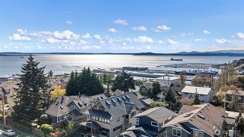 Photo of 1524 10th Avenue W, Seattle, WA 98119 (MLS # 2525309)