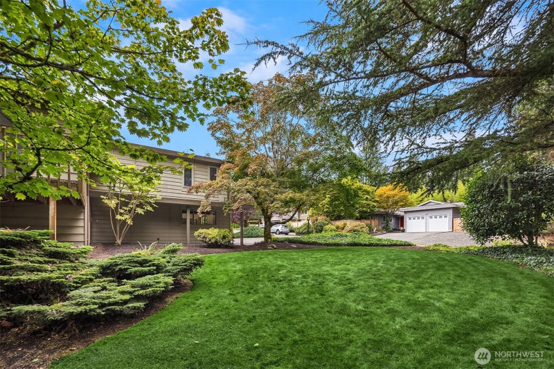 7433 NE 120th Place