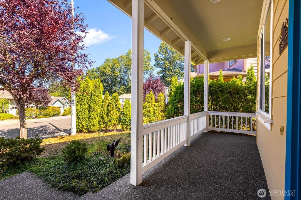 Photo of 5728 9th Dr W DR, Everett, WA 98203 (MLS # 2567878)