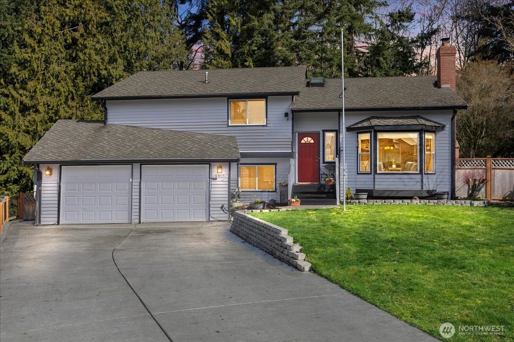 Photo of 5317 101st Street SW, Mukilteo, WA 98275 (MLS # 2331039)