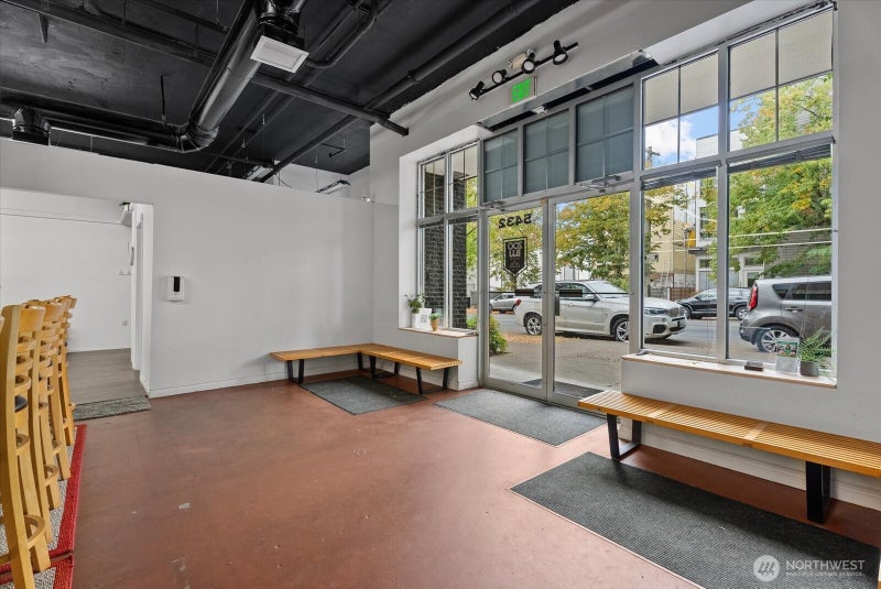 5430 California Avenue SW COML2