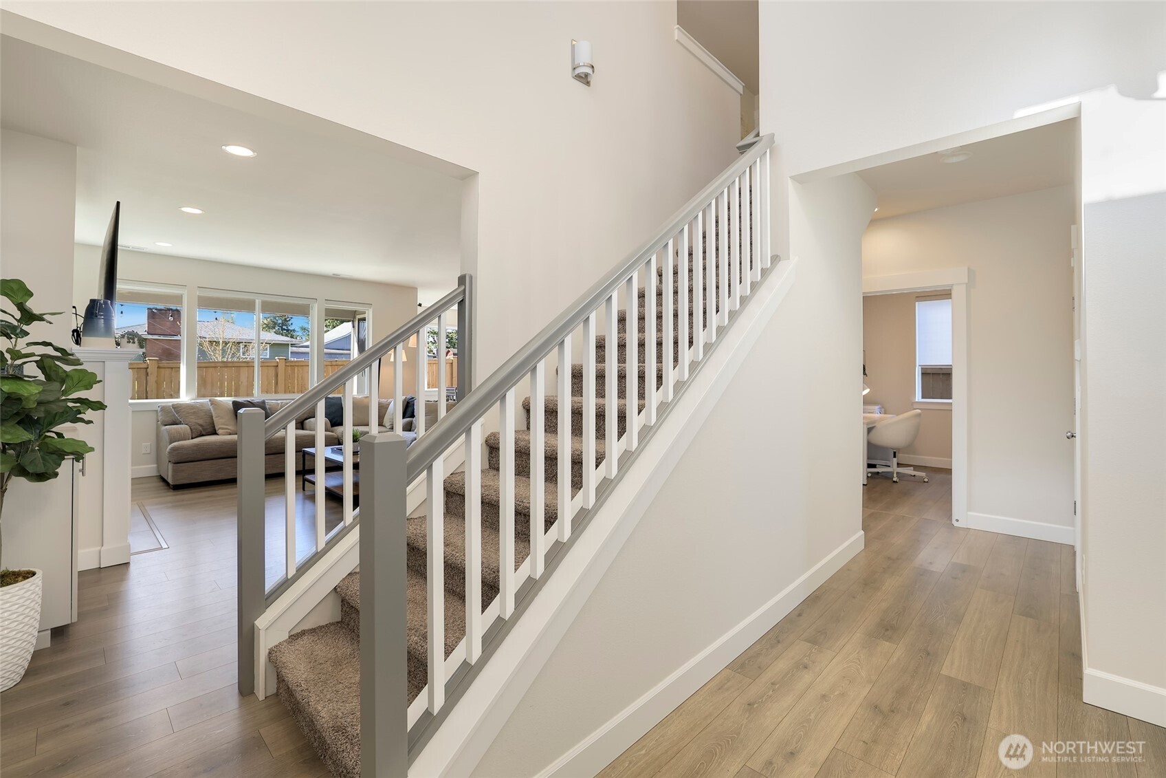 12323 SE 271st Place