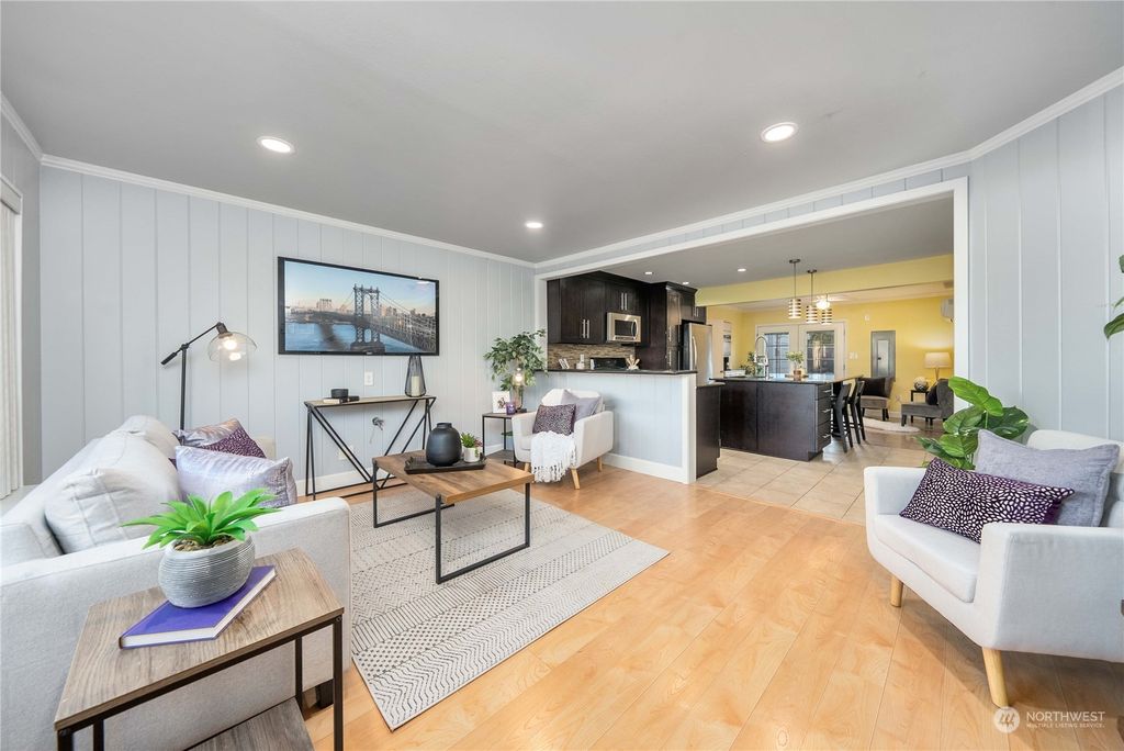 Photo of 9309 32nd Avenue SW, Seattle, WA 98126 (MLS # 2327634)