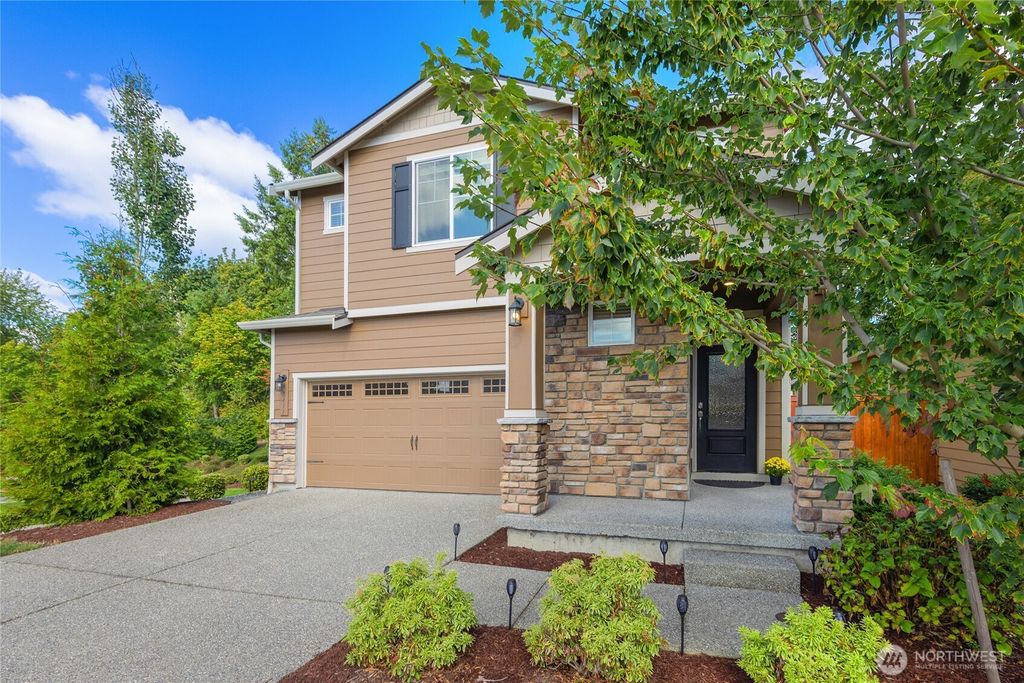 Photo of 8411 NE 58th Place Pl, Marysville, WA 98270 (MLS # 2433998)