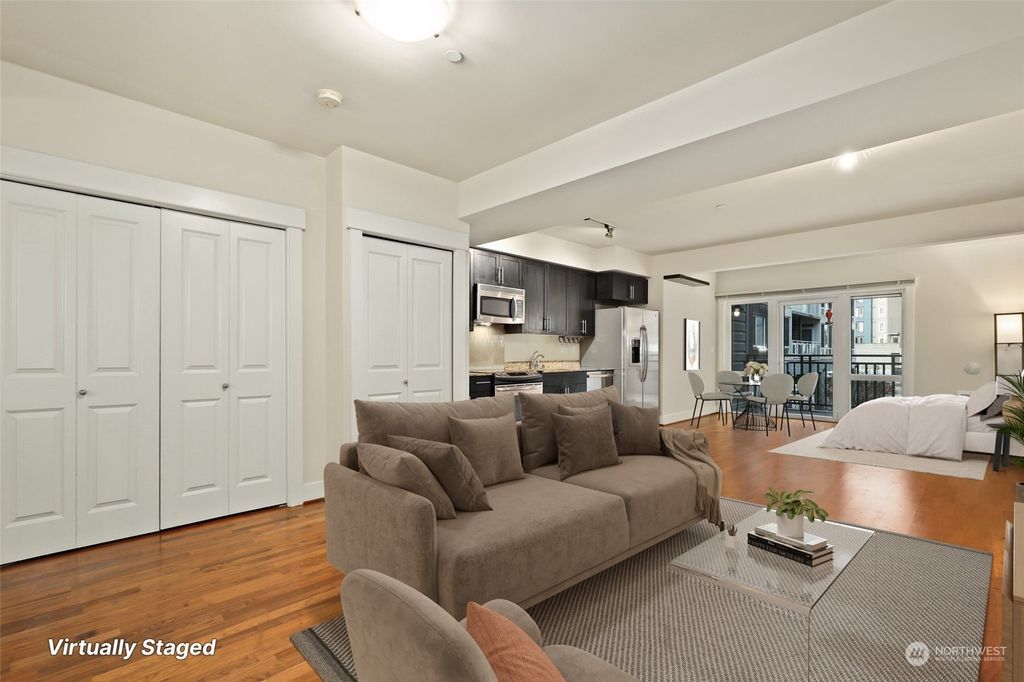 Photo of 699 John Street #308, Seattle, WA 98109 (MLS # 2016700)