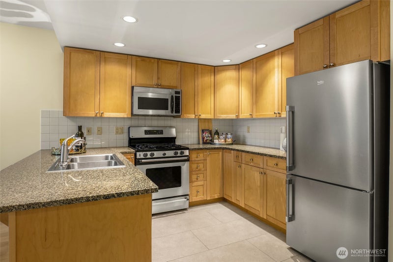 1420 Terry Avenue 304