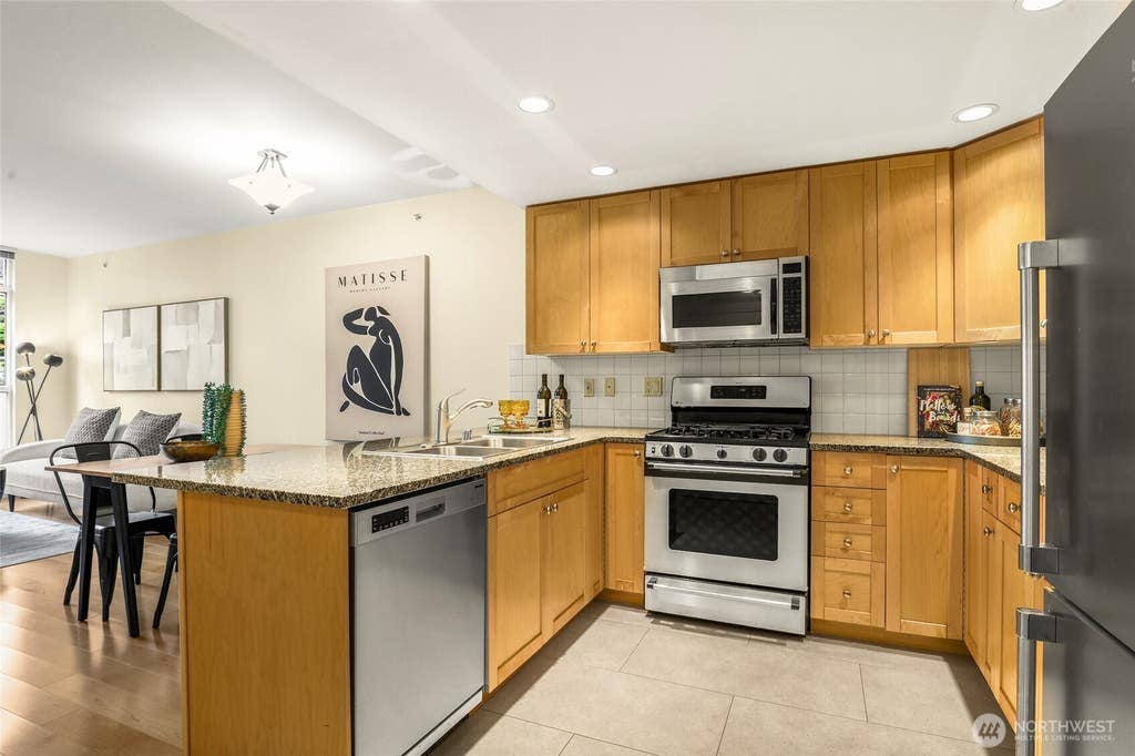 Photo of 1420 Terry Avenue #304, Seattle, WA 98101 (MLS # 2566080)