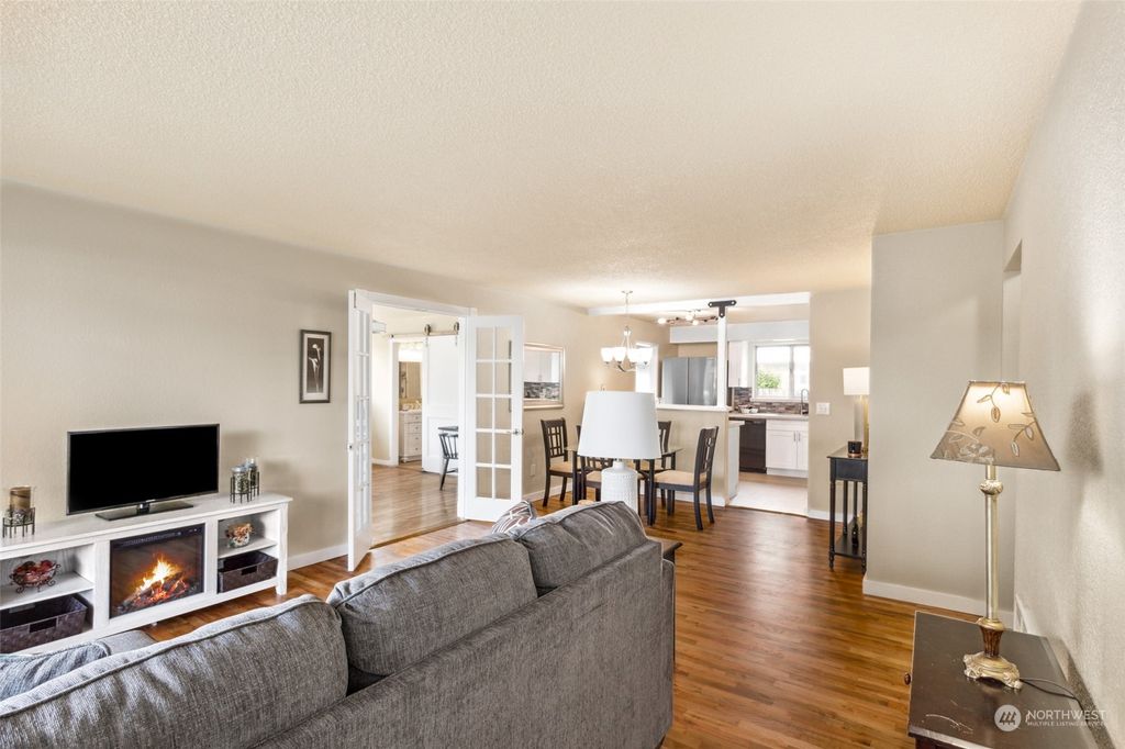 Photo of 28918 44th Place S, Auburn, WA 98001 (MLS # 2169286)