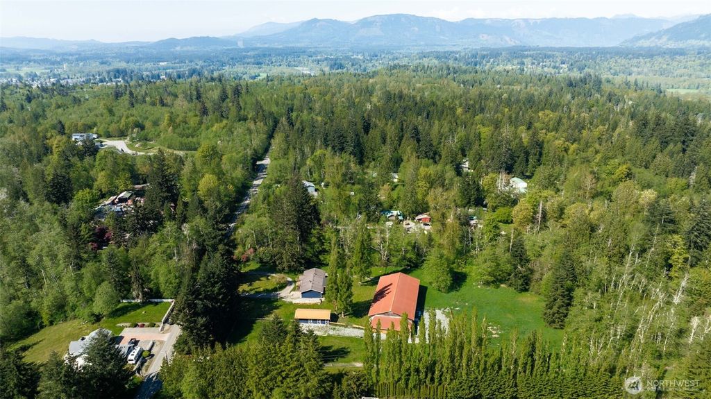 Photo of 19321 95th Avenue NE, Arlington, WA 98223 (MLS # 2558836)