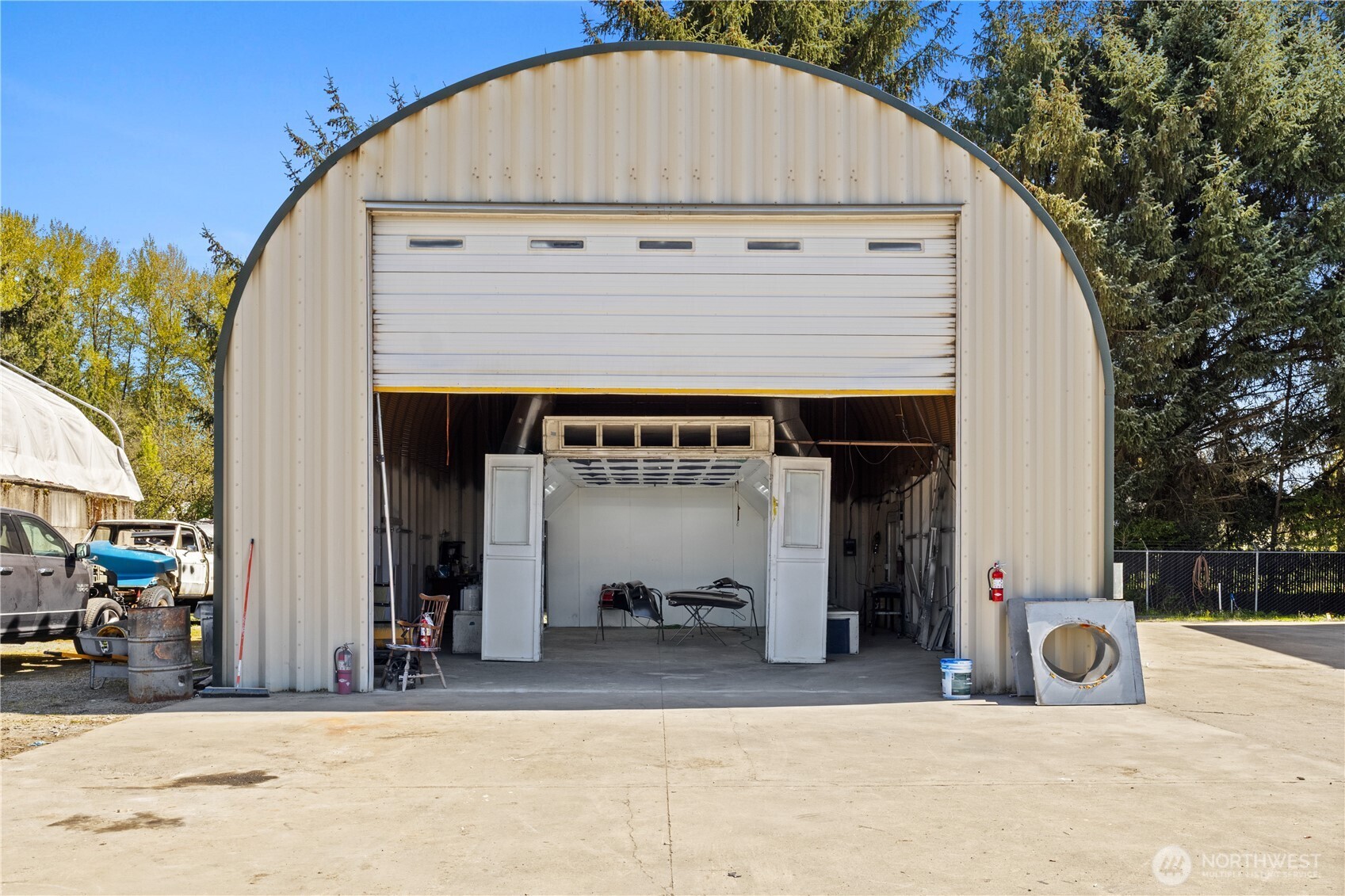 213 eleanor ct