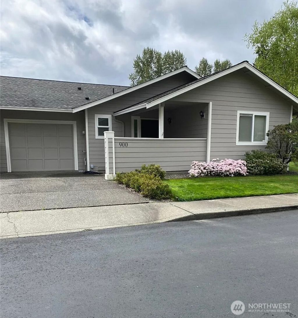 Photo of 900 NW Leisure Lane, Bremerton, WA 98311 (MLS # 2485297)