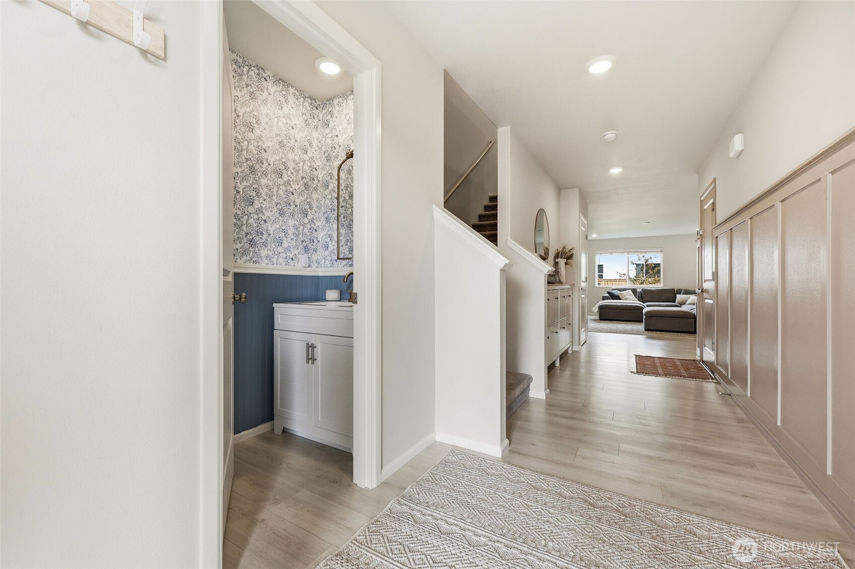 19805 136th Avenue E