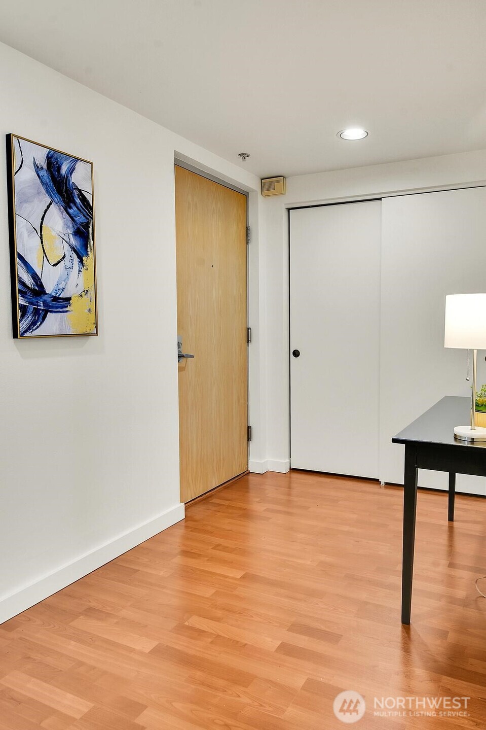 619 5th Avenue W 203