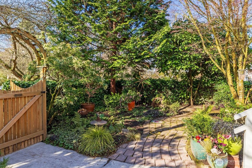 Photo of 2332 45th Avenue SW, Seattle, WA 98116 (MLS # 2499171)