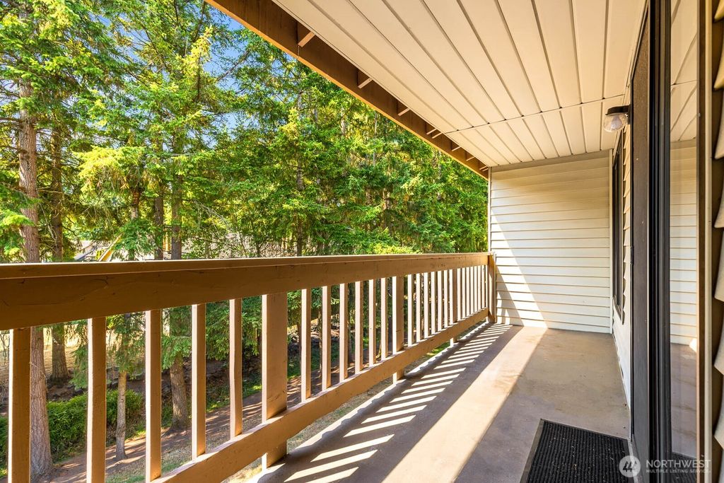 Photo of 17425 119th Lane SE #D30, Renton, WA 98058 (MLS # 2464104)