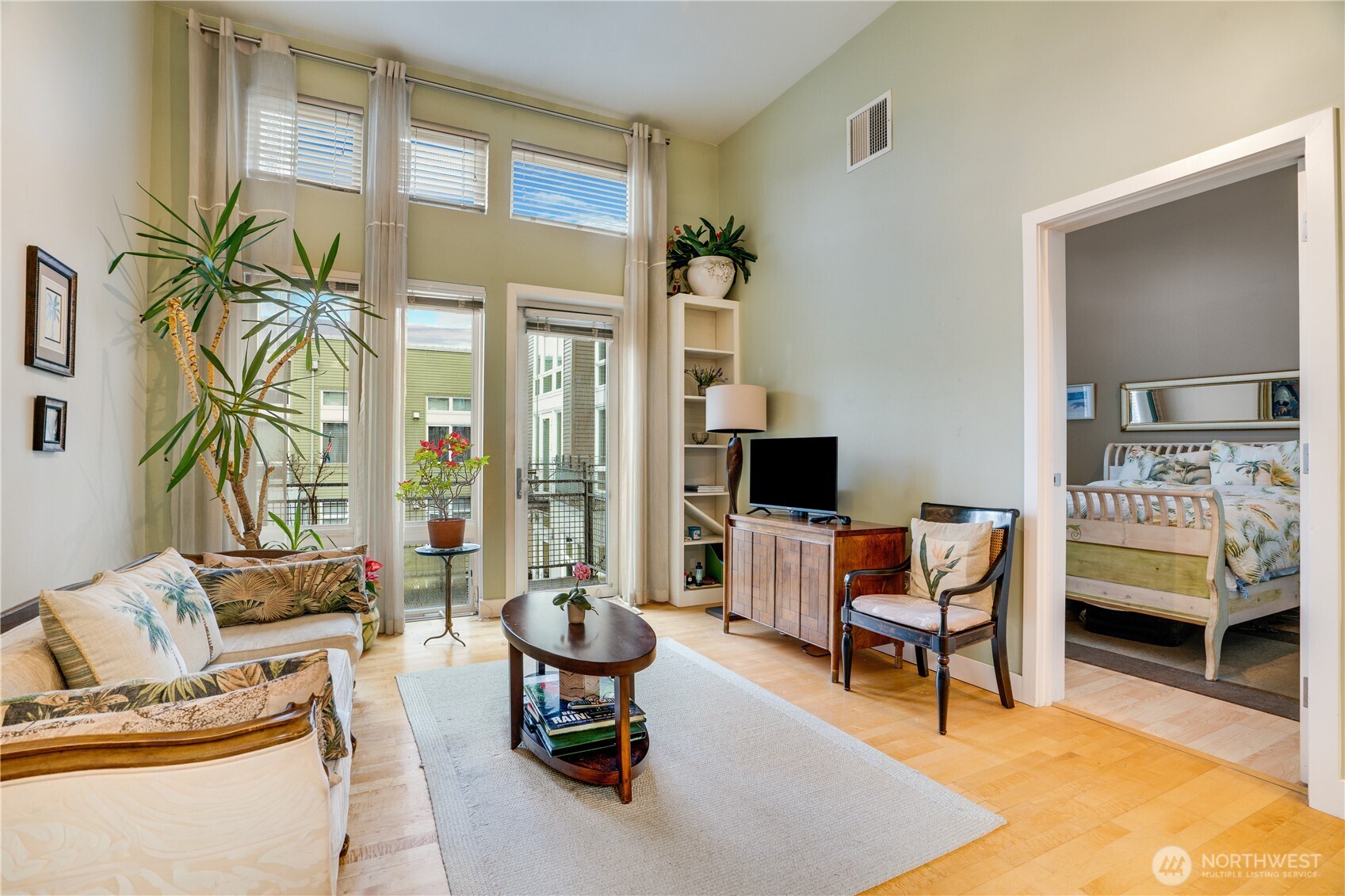 1705 Dock Street 531