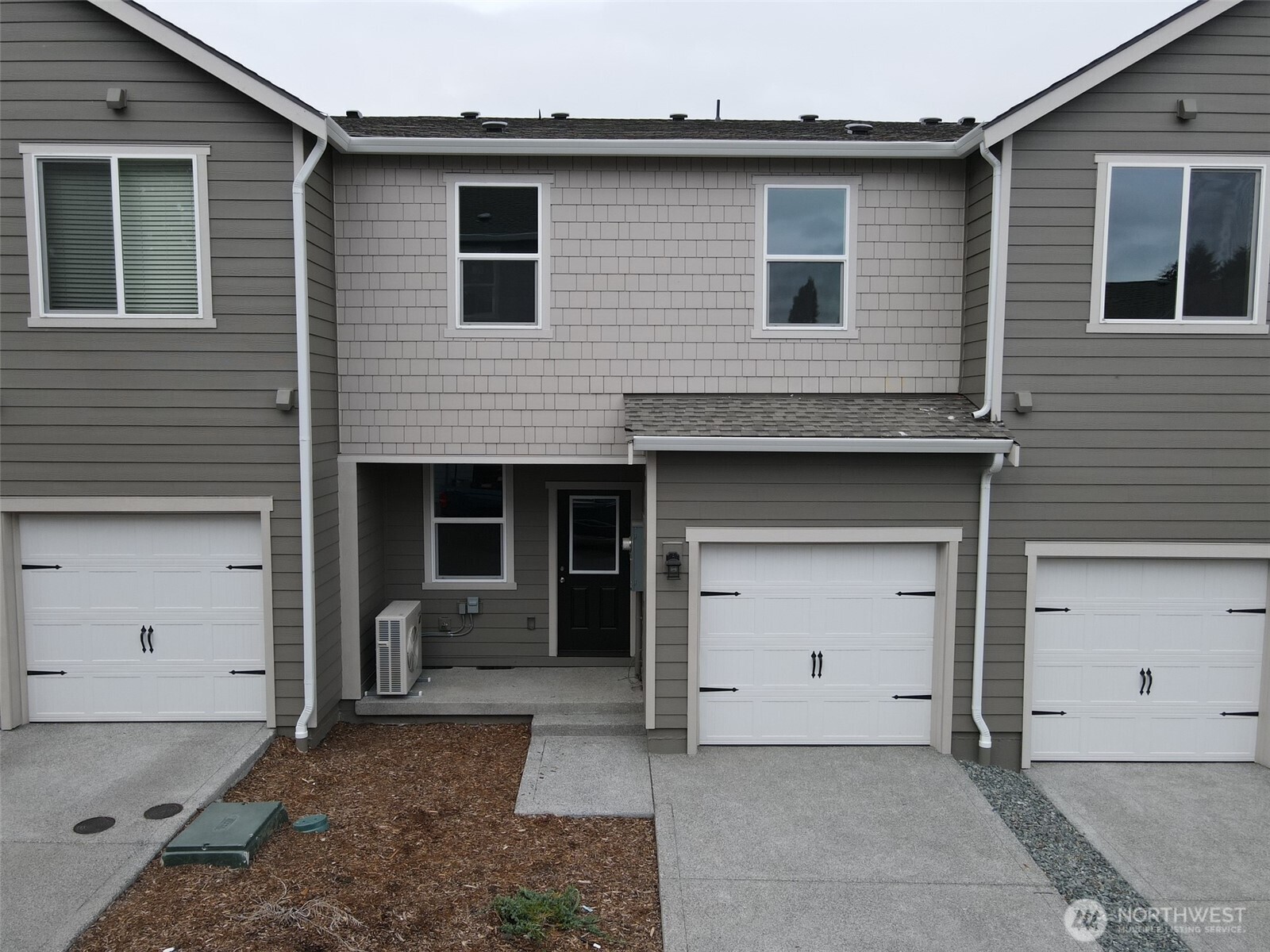 1210 E 53rd Street