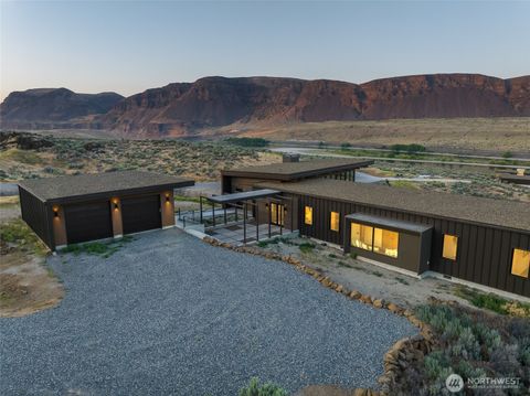 Photo of 671 Ravens Home Ln Lot 7 Ln, Malaga, WA 98828 (MLS # 2396791)