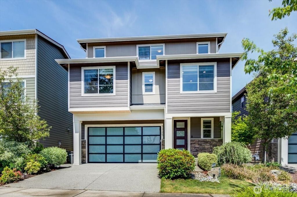 Photo of 3325 167th Place SE, Bothell, WA 98012 (MLS # 2529073)
