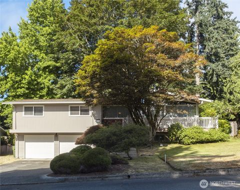 Photo of 1322 W Mount Dr Dr, Fircrest, WA 98466 (MLS # 2405129)