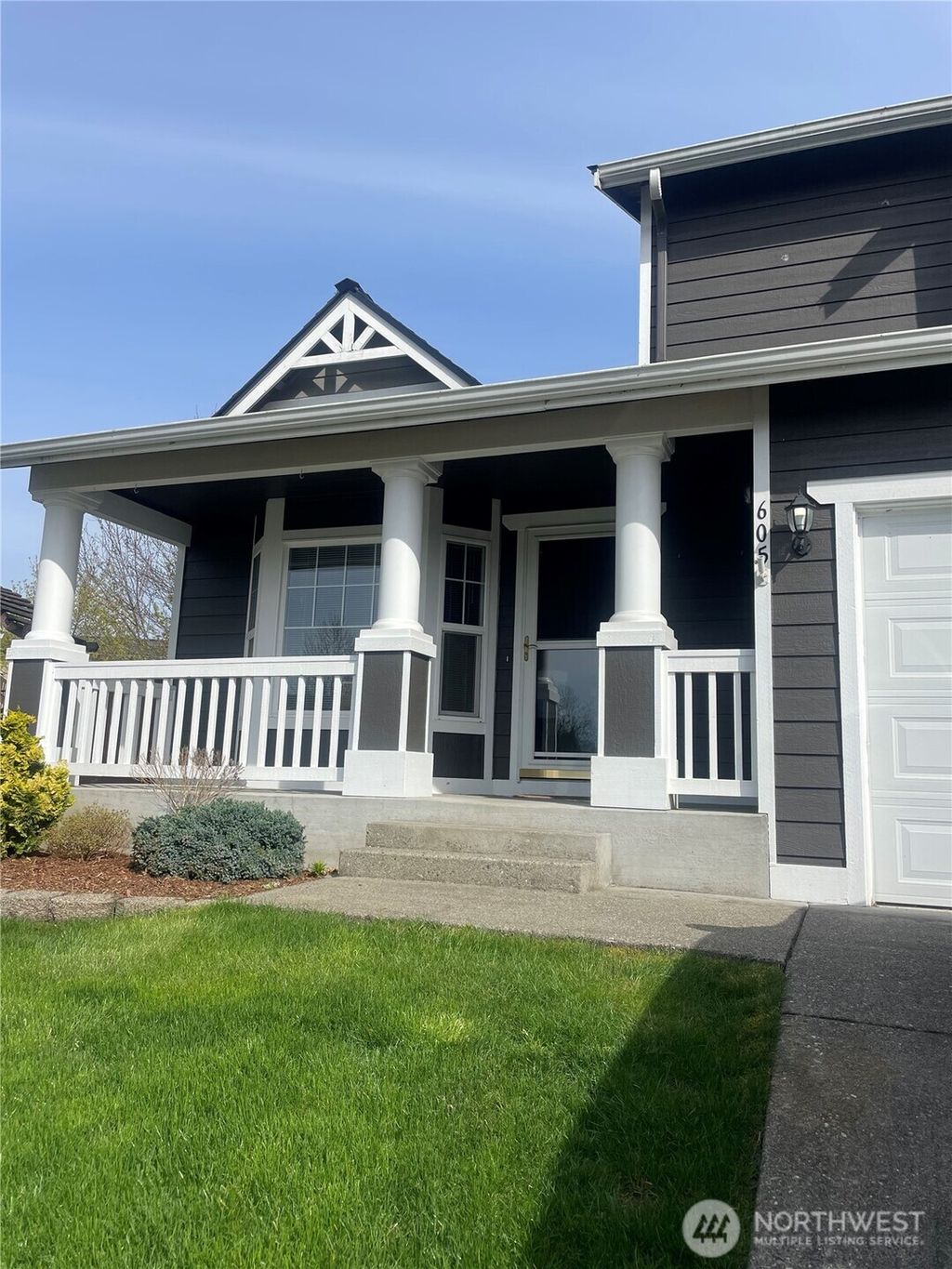 Photo of 605 Peak Lane, Granite Falls, WA 98252 (MLS # 2360888)