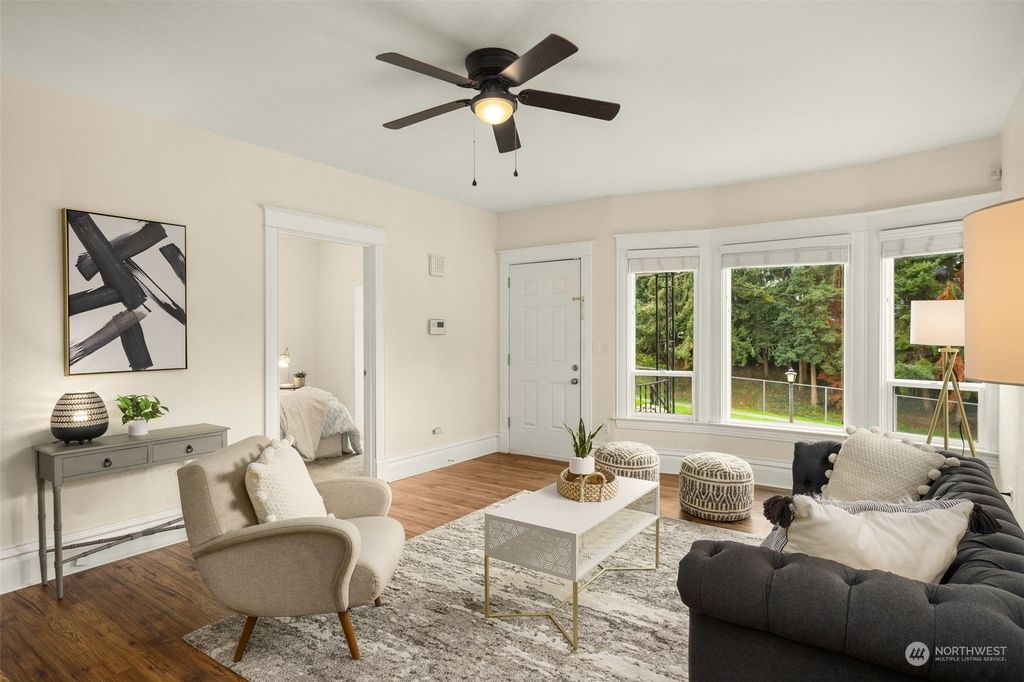 Photo of 3425 Grand Avenue, Everett, WA 98201 (MLS # 2172901)