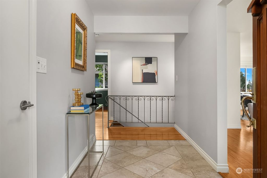 Photo of 5900 44th Avenue SW, Seattle, WA 98136 (MLS # 2289096)