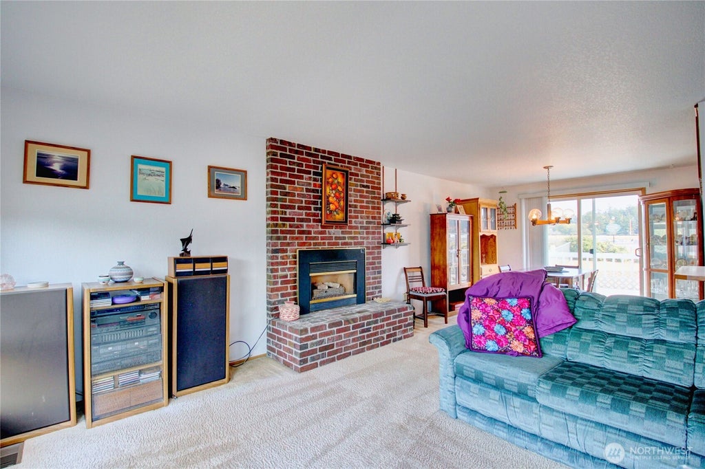Photo of 4417 Glasgow Way, Anacortes, WA 98221 (MLS # 2567395)