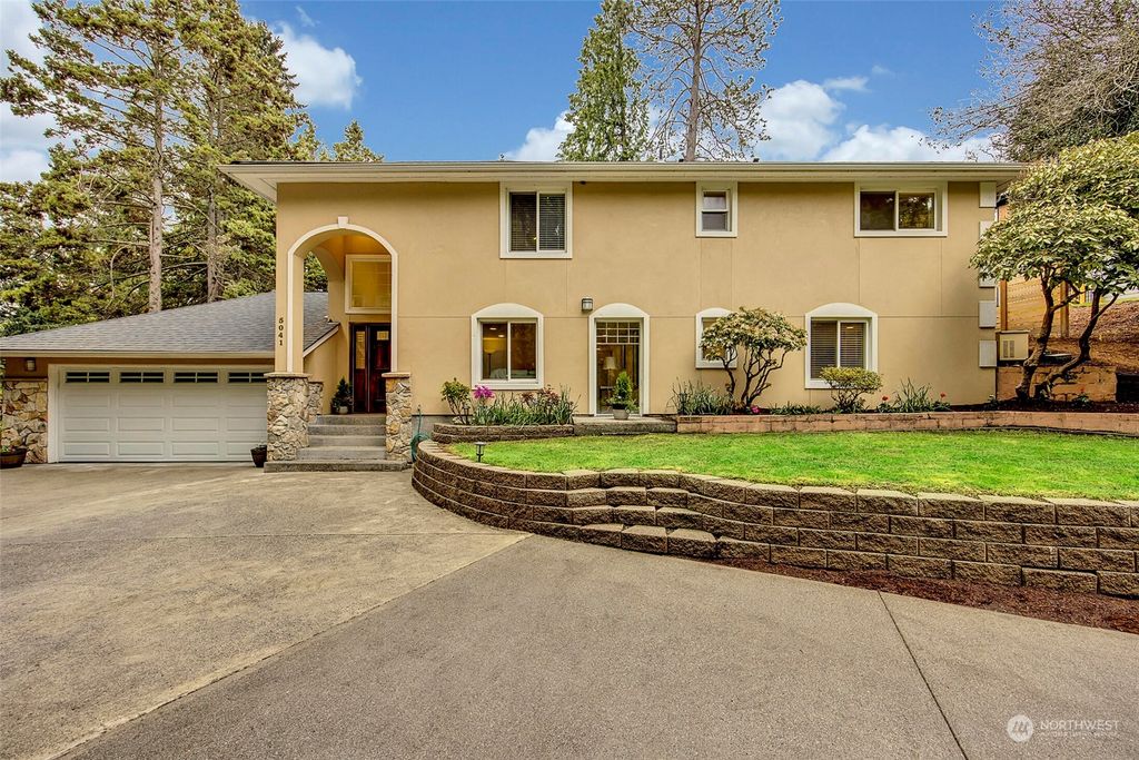 Photo of 5041 W Mercer Way, Mercer Island, WA 98040 (MLS # 2311342)