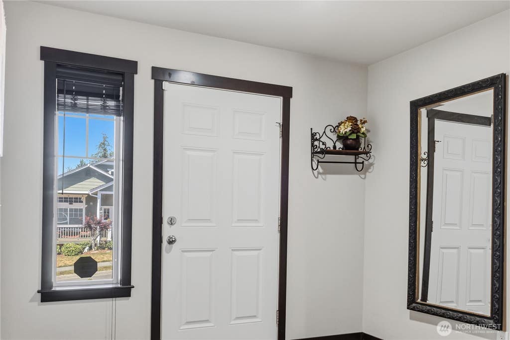 Photo of 301 Barry Loop, Mount Vernon, WA 98274 (MLS # 2557768)