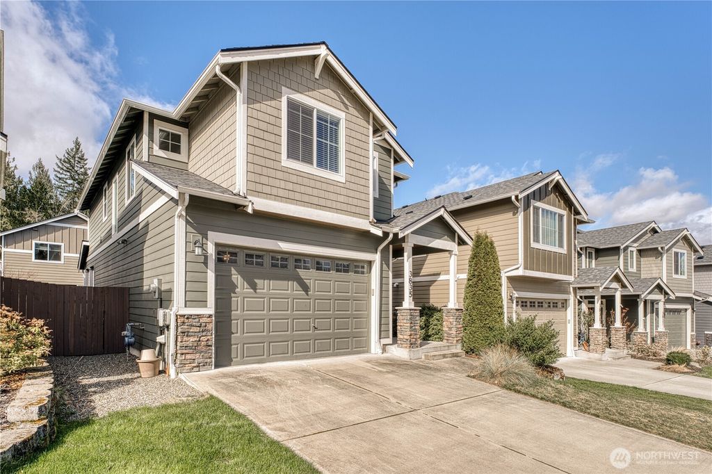 Photo of 3835 Portside Dr. Dr, Bremerton, WA 98312 (MLS # 2493038)