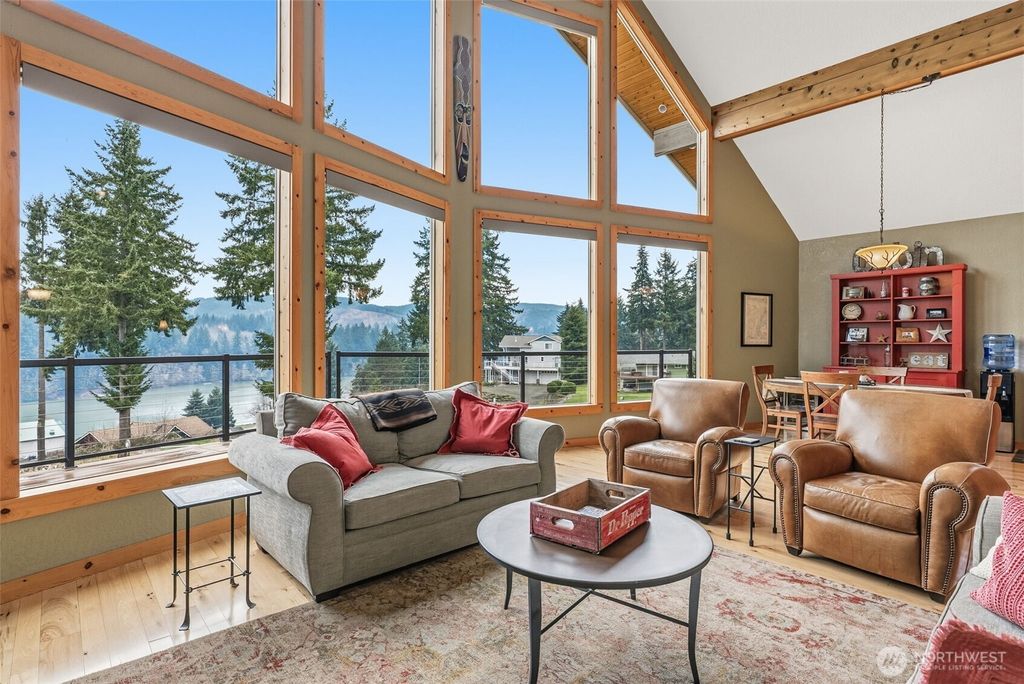 Photo of 101 Lighthouse Lane, Mossyrock, WA 98564 (MLS # 2473478)