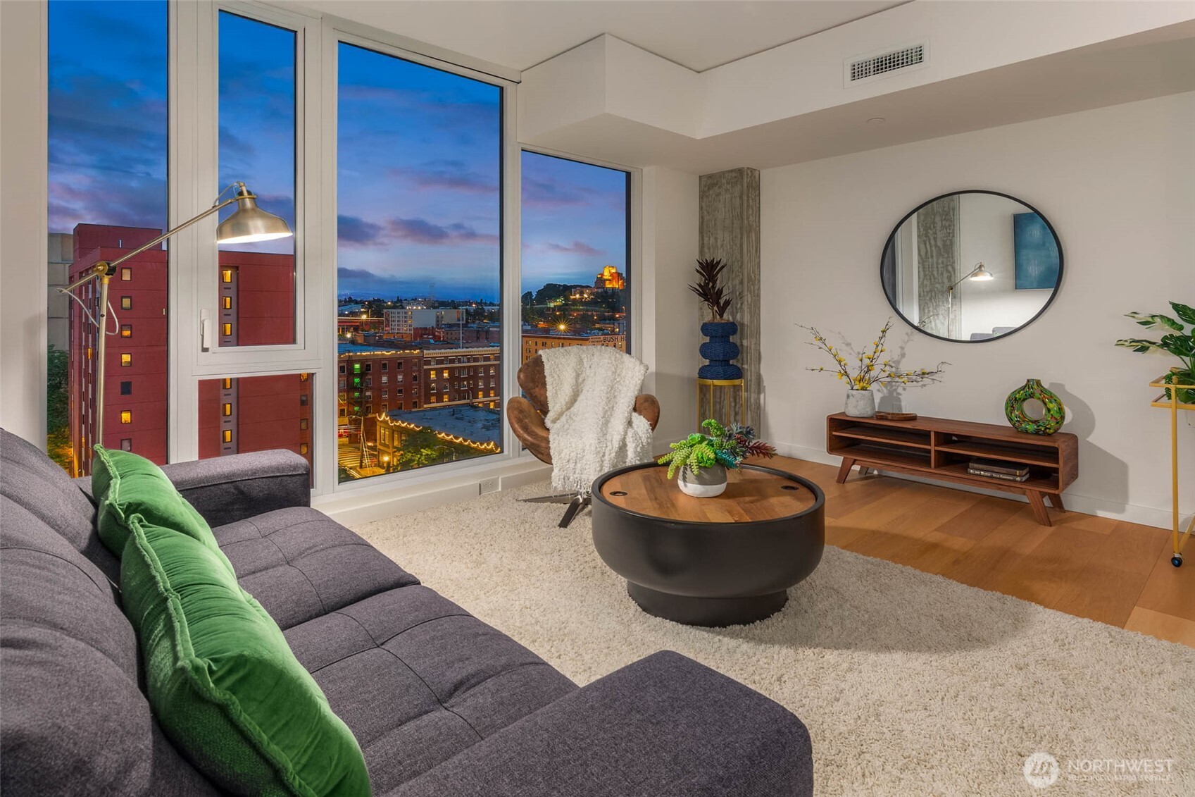 450 S Main Street 903