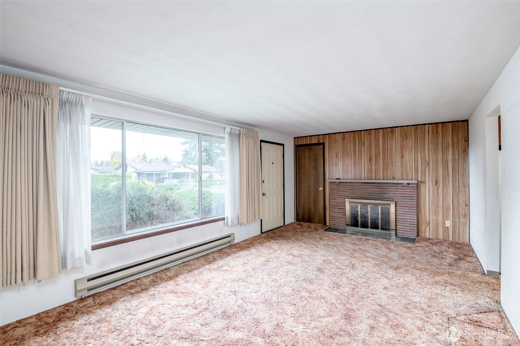 1738 Wheeler Street S