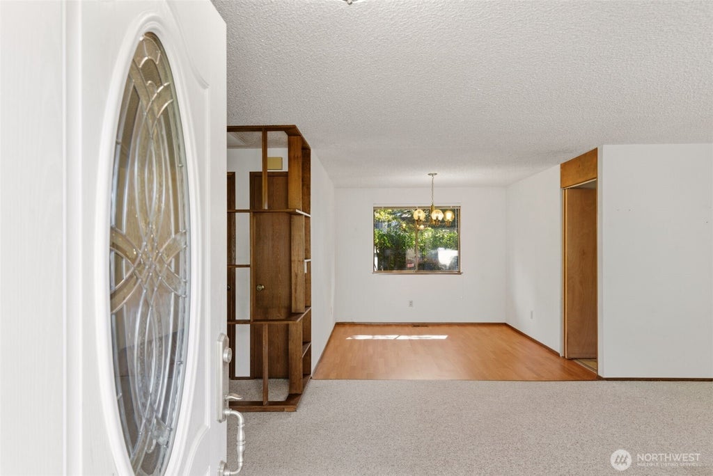Photo of 25248 111th Avenue SE, Kent, WA 98030 (MLS # 2536318)