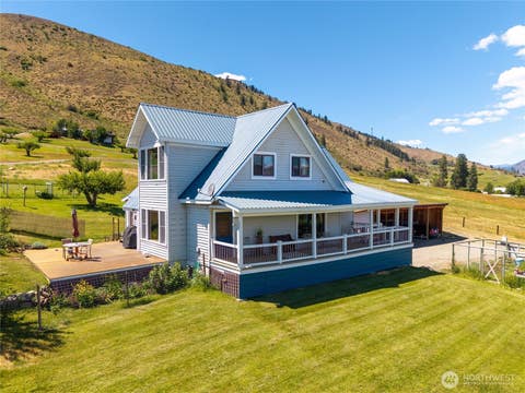 Photo of 195 Twin Lakes Road, Winthrop, WA 98862 (MLS # 2544765)