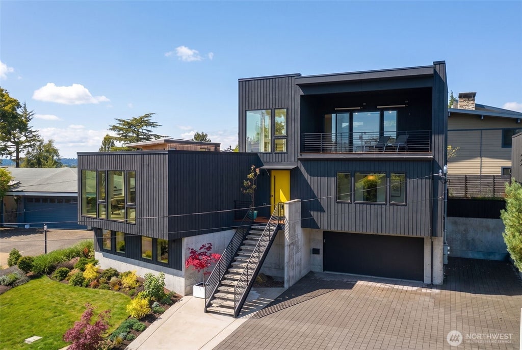 Photo of 6203 52nd Avenue S, Seattle, WA 98118 (MLS # 2591062)