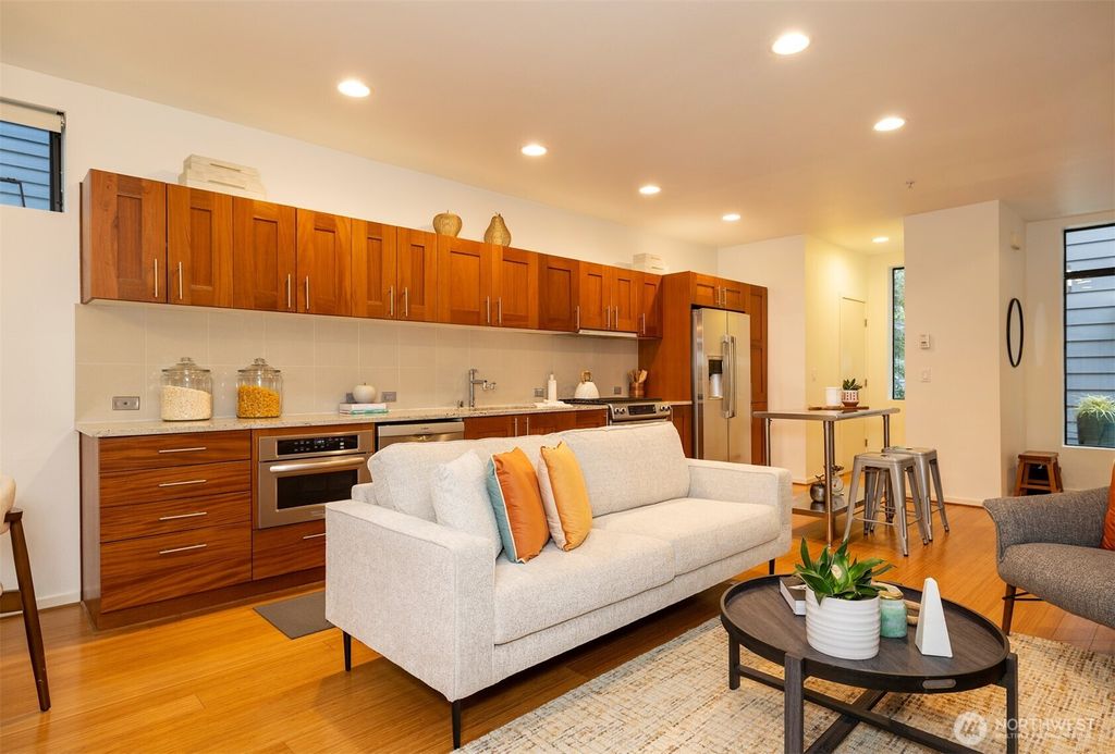 Photo of 1810 11th Avenue #A, Seattle, WA 98122 (MLS # 2467041)