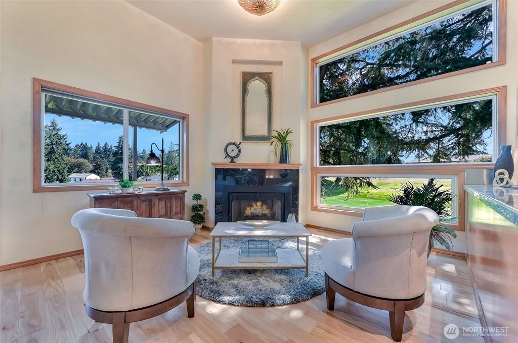 Photo of 3726 SW 313th Street, Federal Way, WA 98023 (MLS # 2425521)