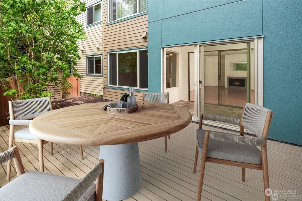 Photo of 2210 NE 92nd St #106, Seattle, WA 98115 (MLS # 2233105)