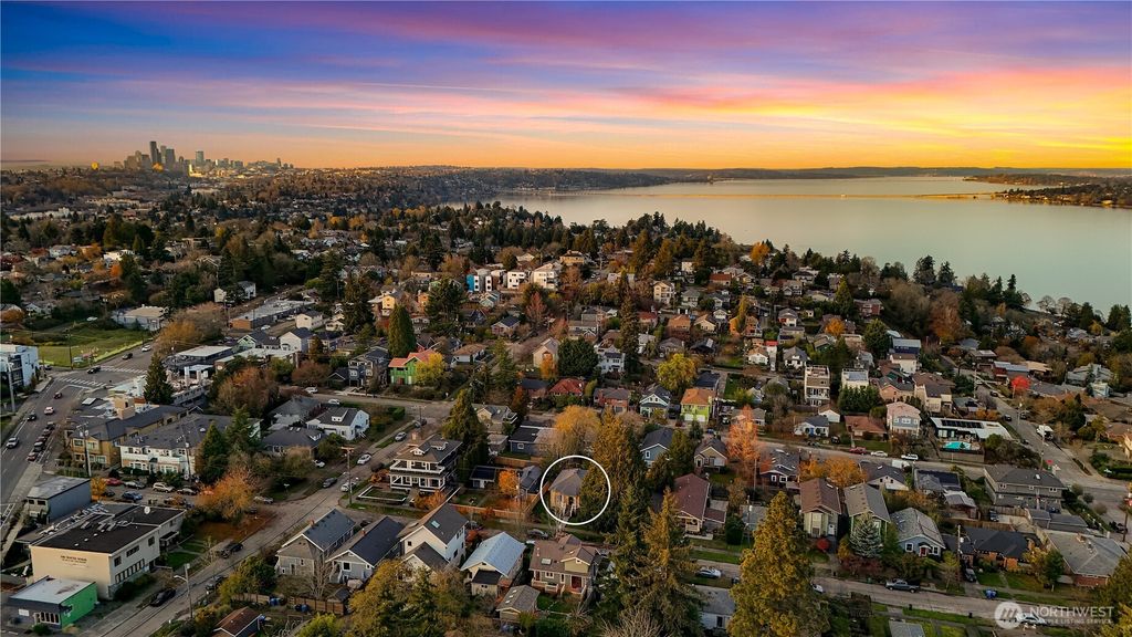 Photo of 5212 S Mayflower Street, Seattle, WA 98118 (MLS # 2436579)