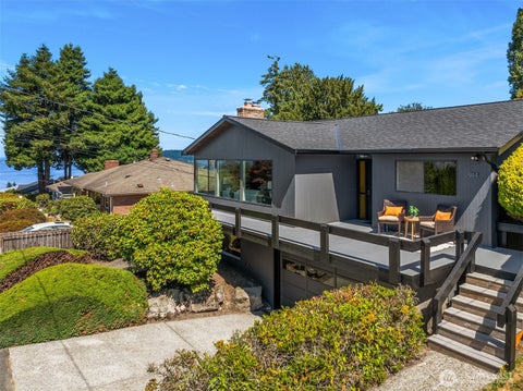 Photo of 9114 31st Avenue NW, Seattle, WA 98117 (MLS # 2541844)